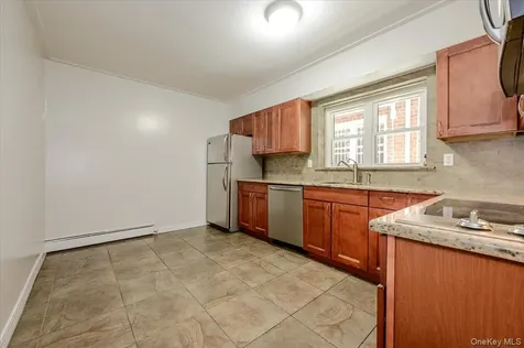 1183 Neill Avenue Bronx NY 10461