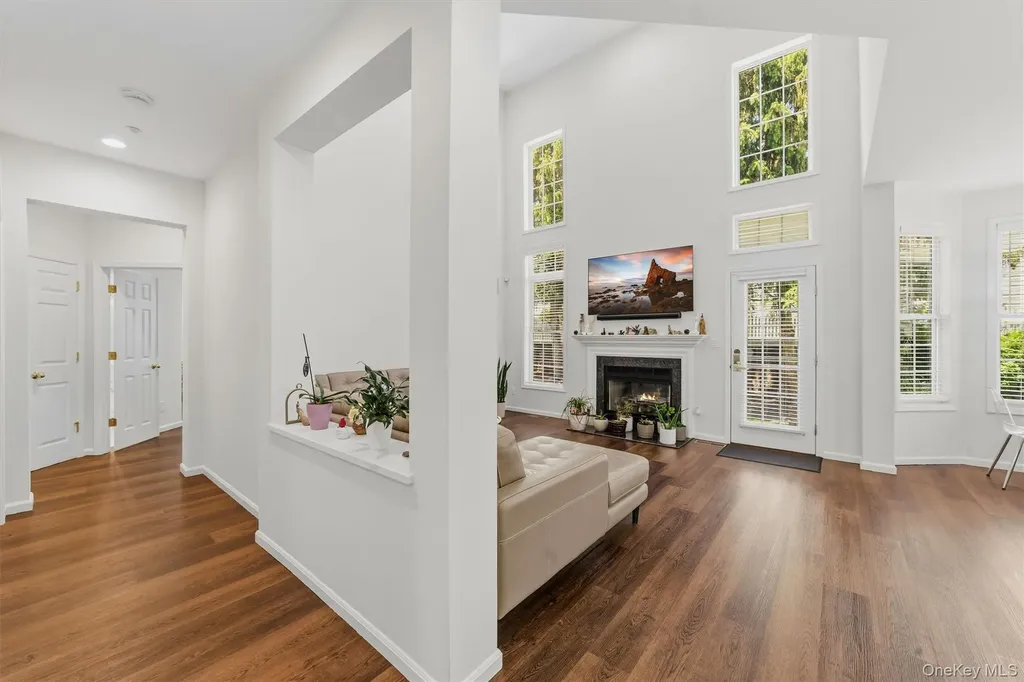 151 Classic Court White Plains NY 10603