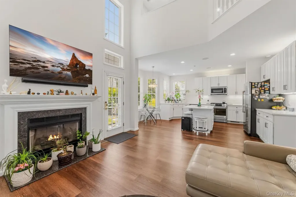 151 Classic Court White Plains NY 10603