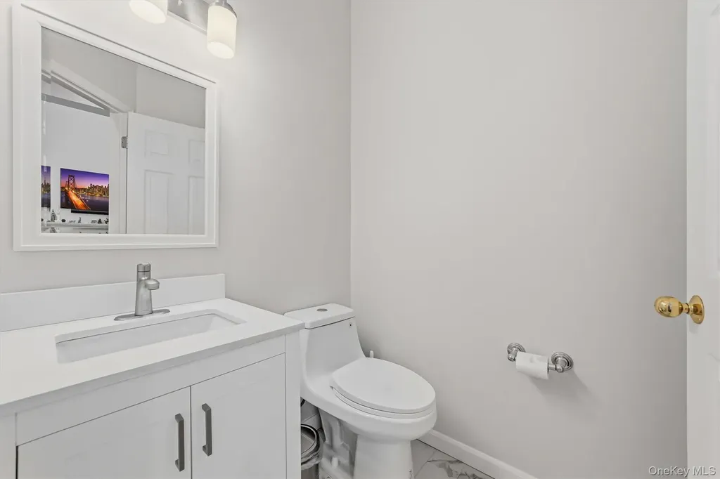 151 Classic Court White Plains NY 10603