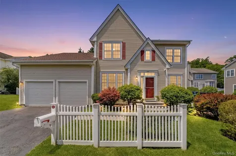 151 Classic Court White Plains NY 10603