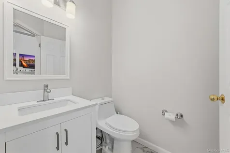 151 Classic Court White Plains NY 10603