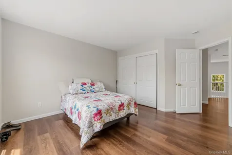 151 Classic Court White Plains NY 10603
