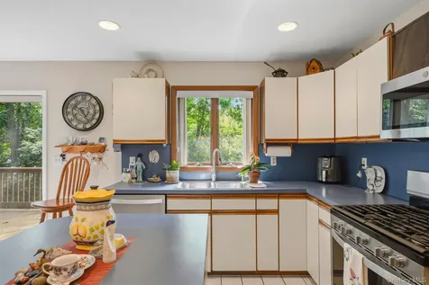 842 Route 284 Westtown NY 10998