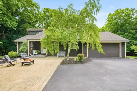 842 Route 284 Westtown NY 10998