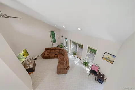 842 Route 284 Westtown NY 10998