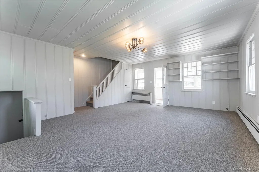 486 Oxford Road Cedarhurst NY 11516