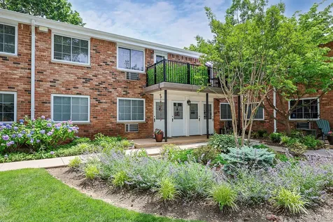 156 Jervis Avenue Farmingdale NY 11735