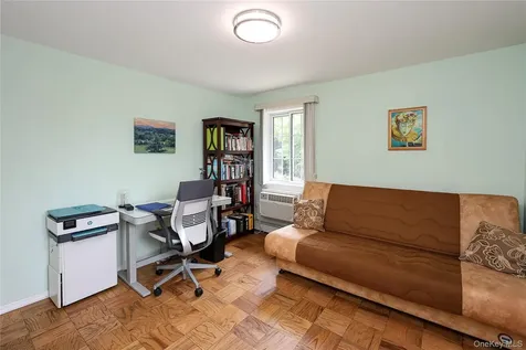 156 Jervis Avenue Farmingdale NY 11735