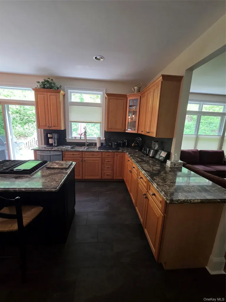 170 Watch Hill Road Cortlandt Manor NY 10567