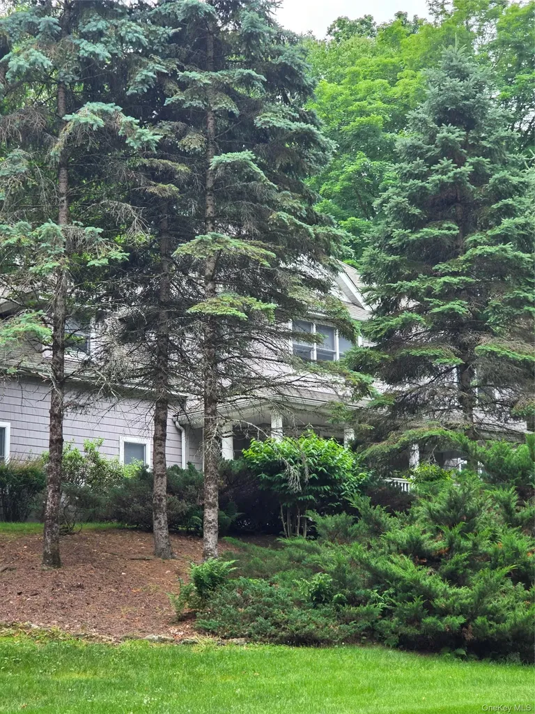 170 Watch Hill Road Cortlandt Manor NY 10567