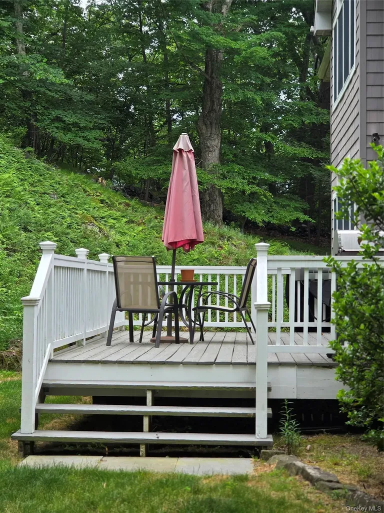 170 Watch Hill Road Cortlandt Manor NY 10567