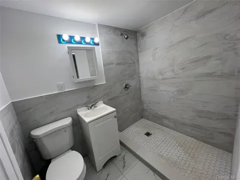 78 Bayville Avenue Bayville NY 11709
