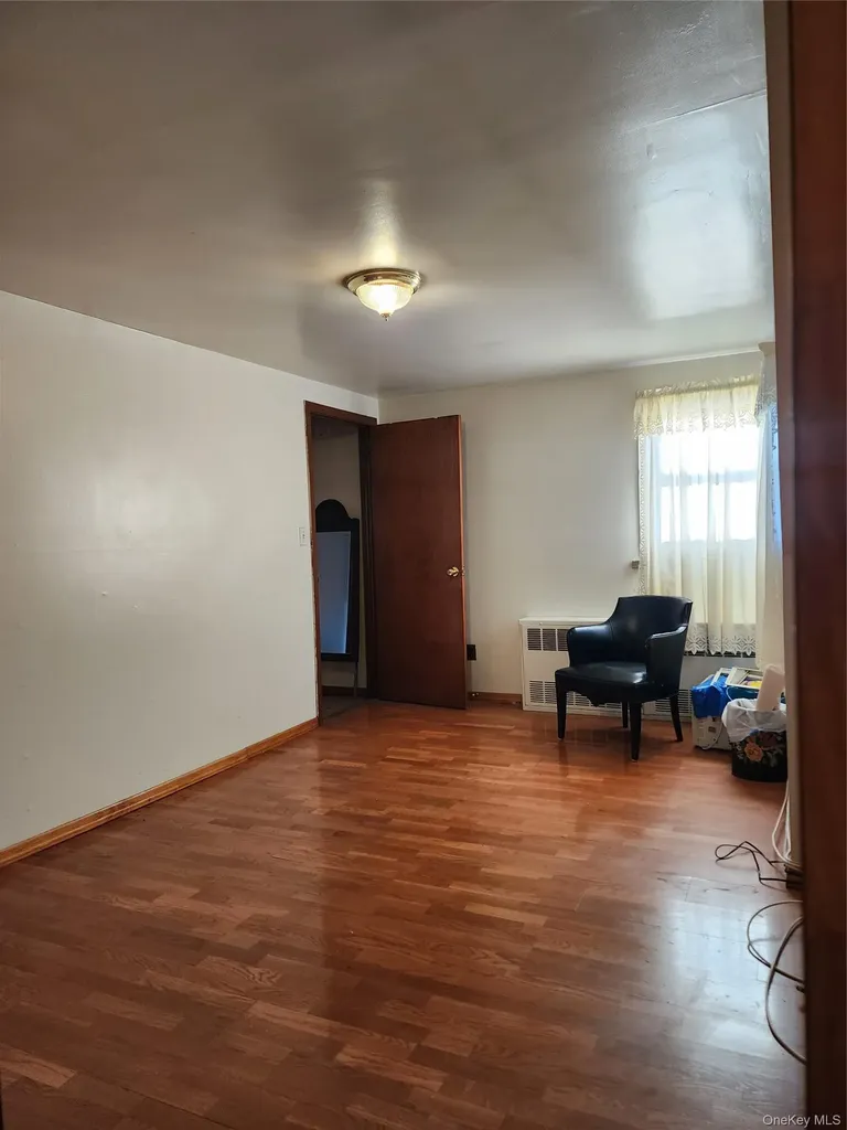 11942 238th Street Cambria Heights NY 11411
