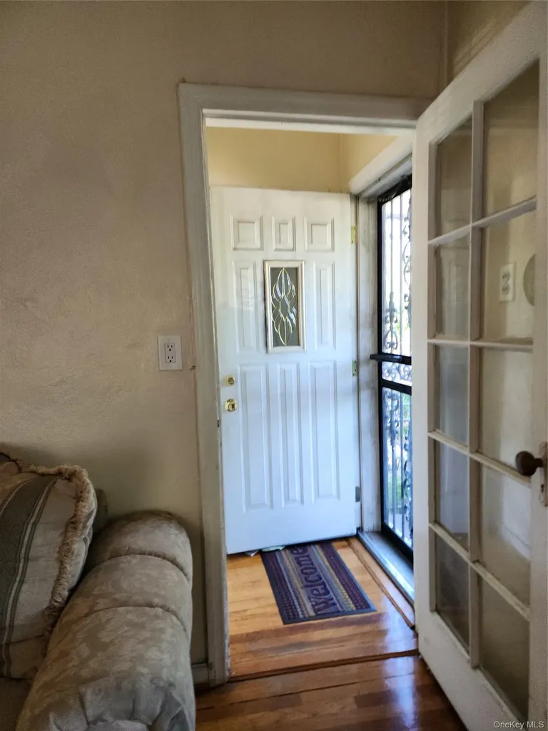 11942 238th Street Cambria Heights NY 11411