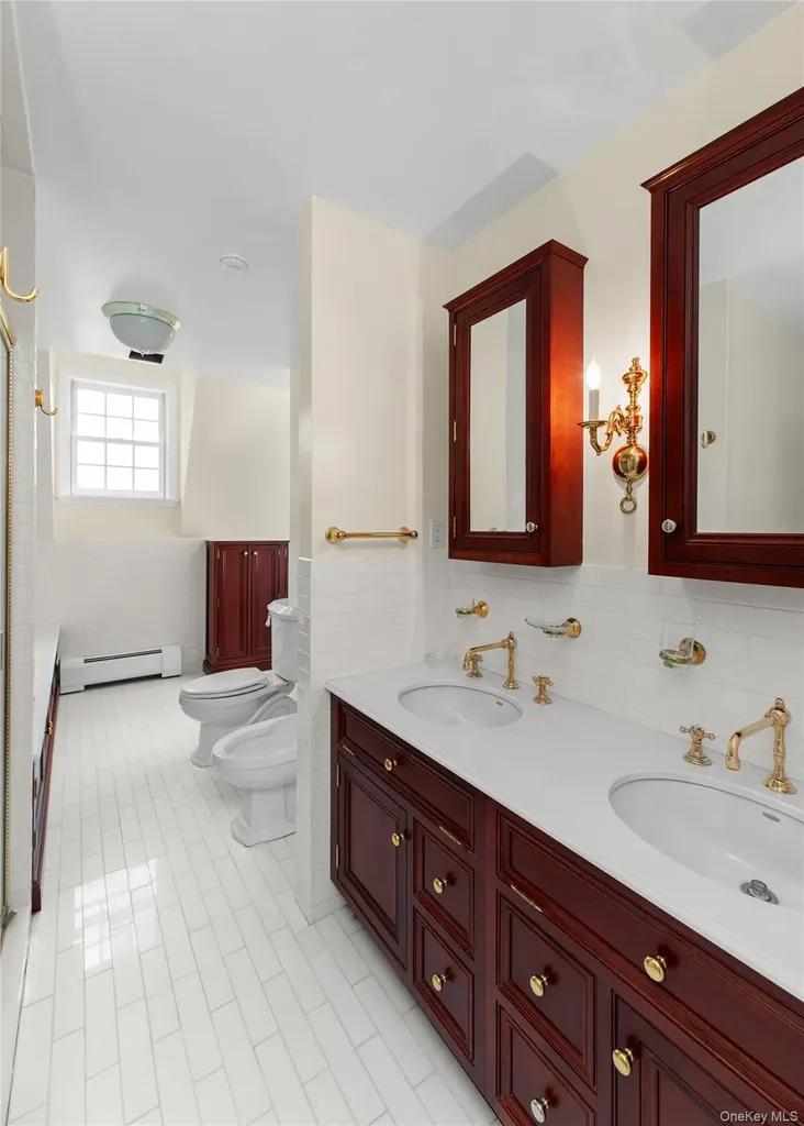 102 Birchwood Avenue Nyack NY 10960