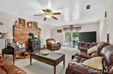 72 Peddler Hill Road Monroe NY 10950
