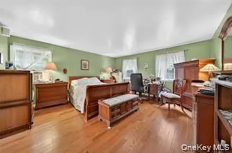 72 Peddler Hill Road Monroe NY 10950
