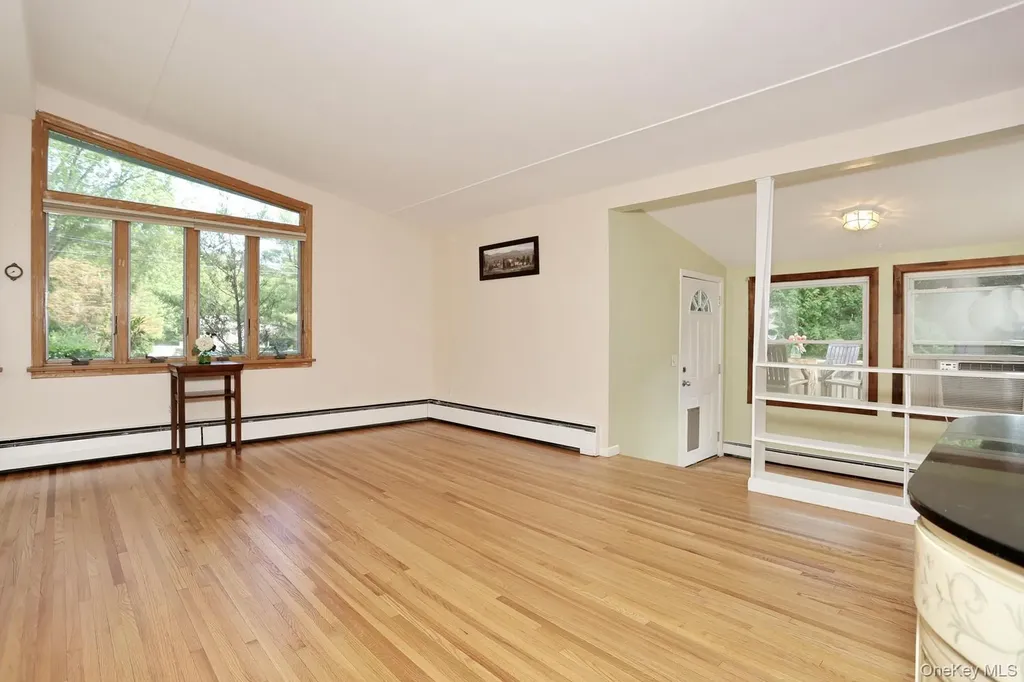 16 Heather Lane West Nyack NY 10994