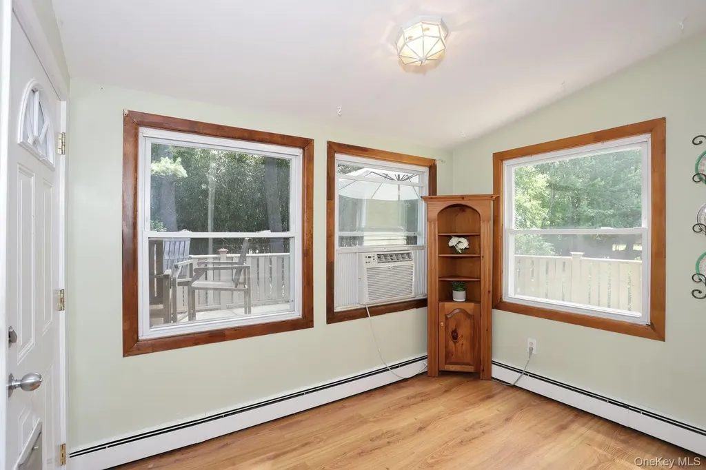 16 Heather Lane West Nyack NY 10994