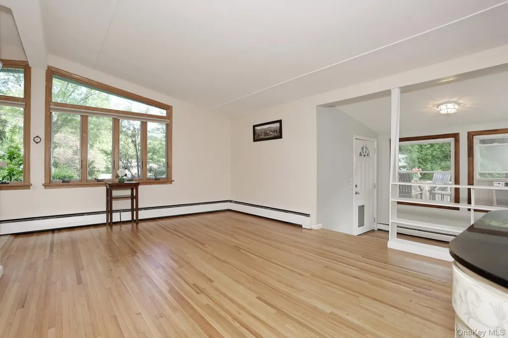 16 Heather Lane West Nyack NY 10994