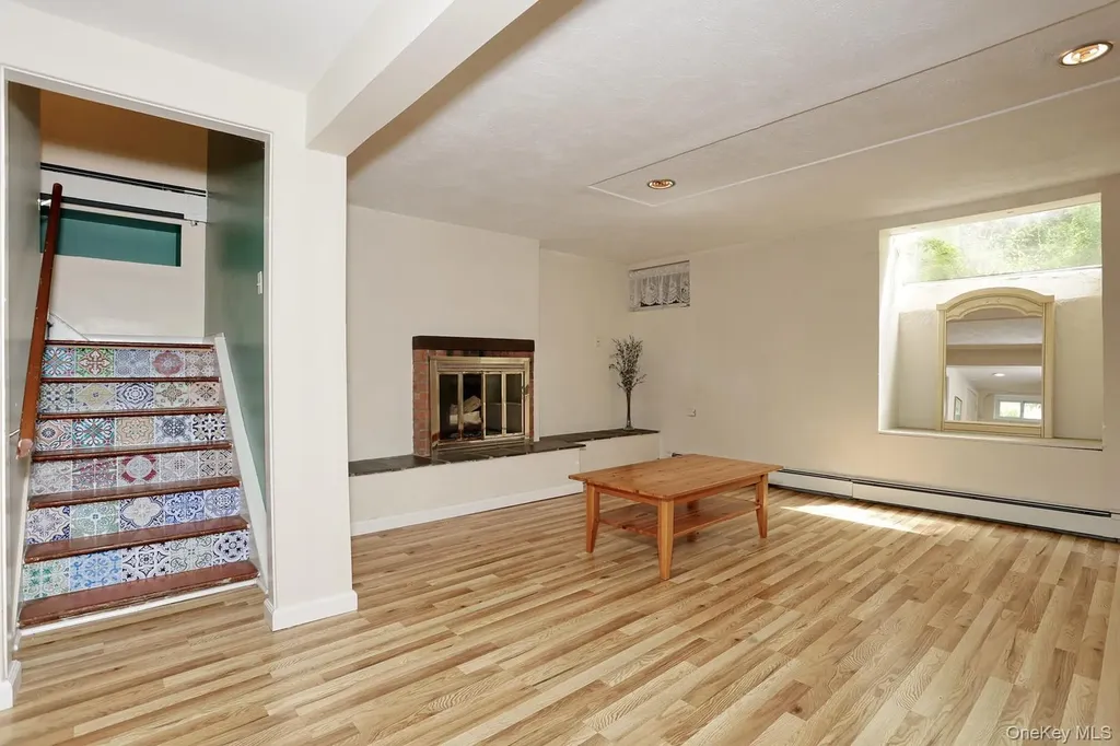 16 Heather Lane West Nyack NY 10994