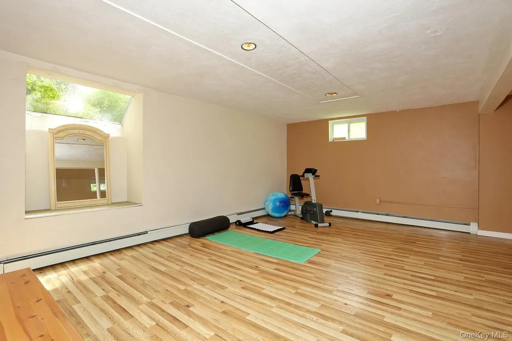16 Heather Lane West Nyack NY 10994