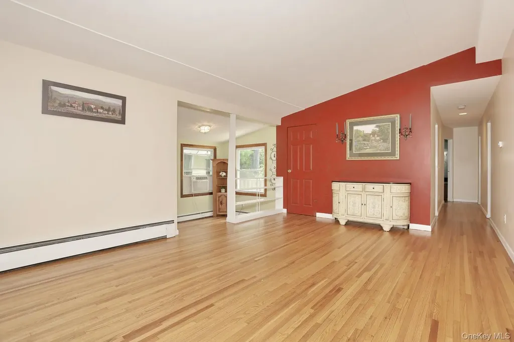 16 Heather Lane West Nyack NY 10994