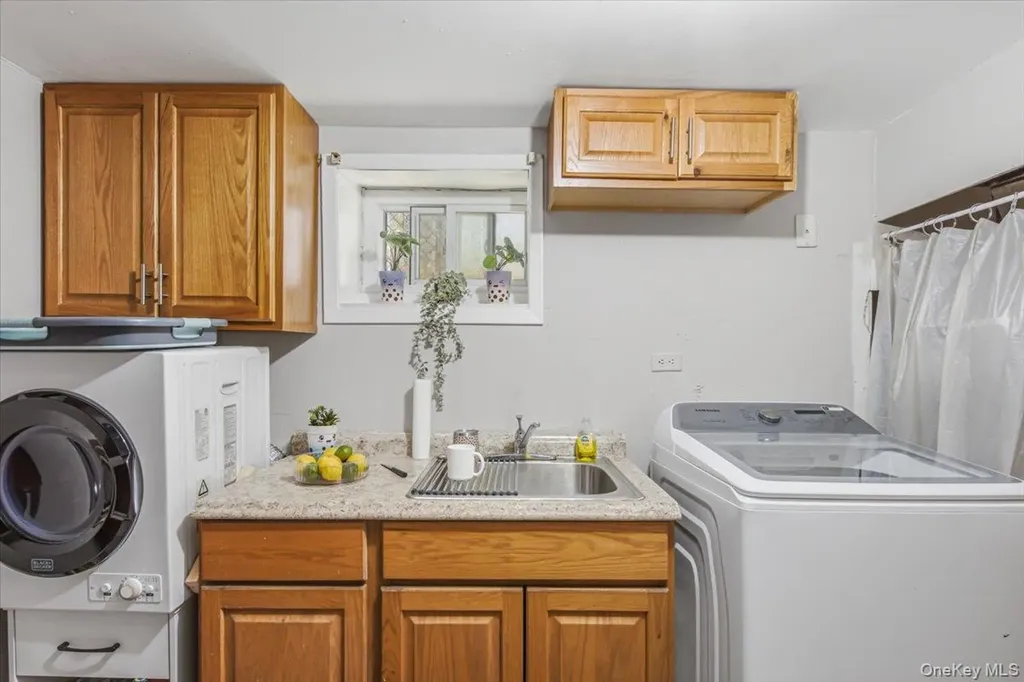 94-26 210th Street Queens Village NY 11428