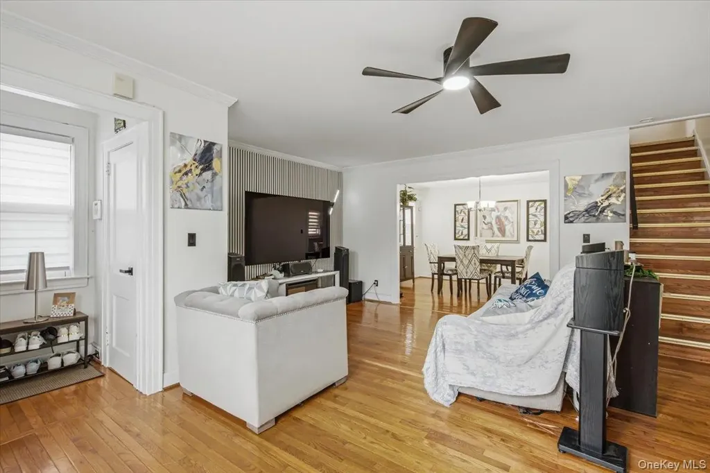 94-26 210th Street Queens Village NY 11428