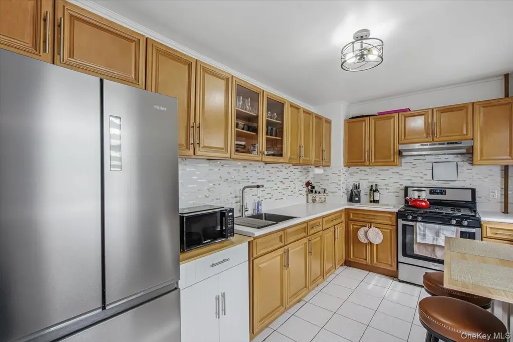 94-26 210th Street Queens Village NY 11428