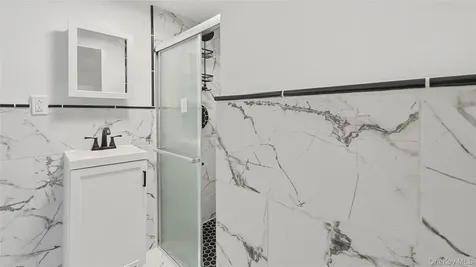429 S 3rd Avenue Mount Vernon NY 10550