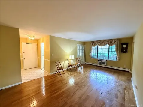 20 Foxwood Drive Pleasantville NY 10570