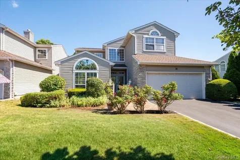 10 Windwatch Drive Hauppauge NY 11788