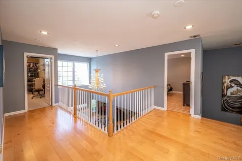 10 Windwatch Drive Hauppauge NY 11788