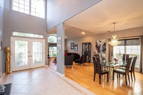 10 Windwatch Drive Hauppauge NY 11788