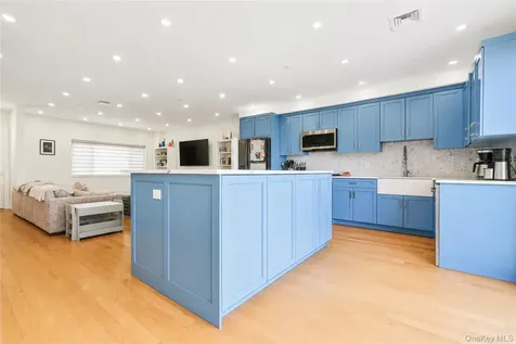 925 Hart Street Brooklyn NY 11237