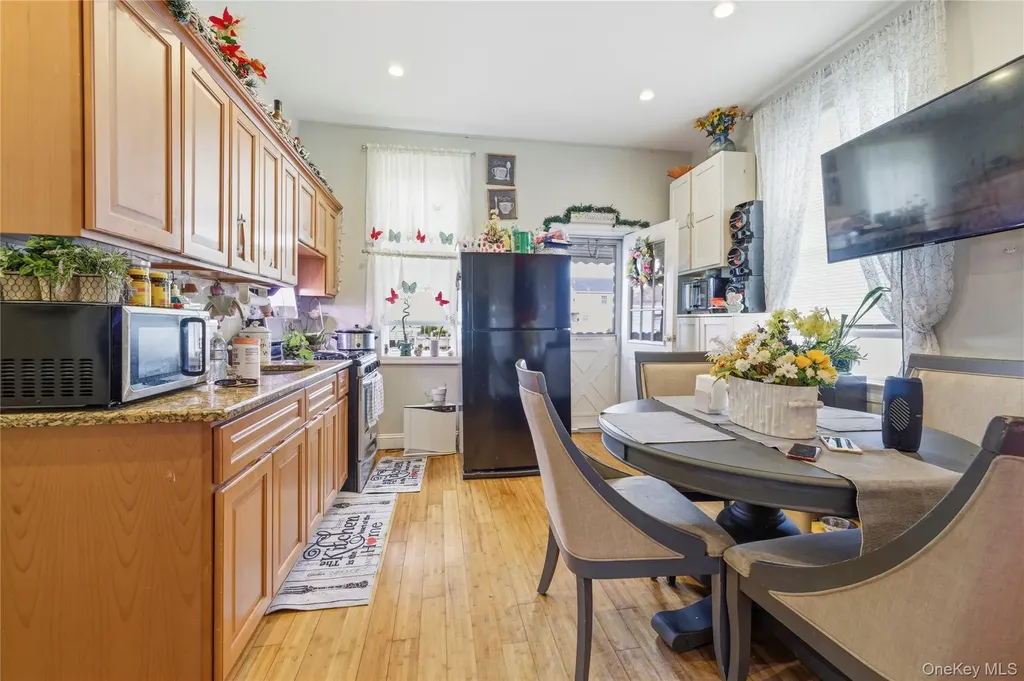 415 Guy Lombardo Avenue Freeport NY 11520