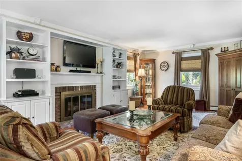 32 Westmoylan Lane Coram NY 11727