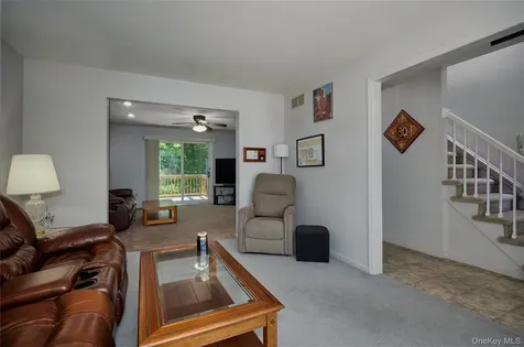 10 Schnabl Court Wappingers Falls NY 12590