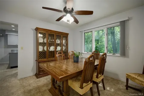10 Schnabl Court Wappingers Falls NY 12590