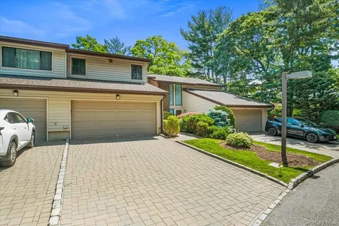 2 Maple Run Drive Jericho NY 11753