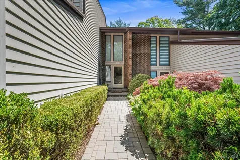 2 Maple Run Drive Jericho NY 11753