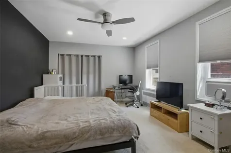 101 Old Mamaroneck Road White Plains NY 10605