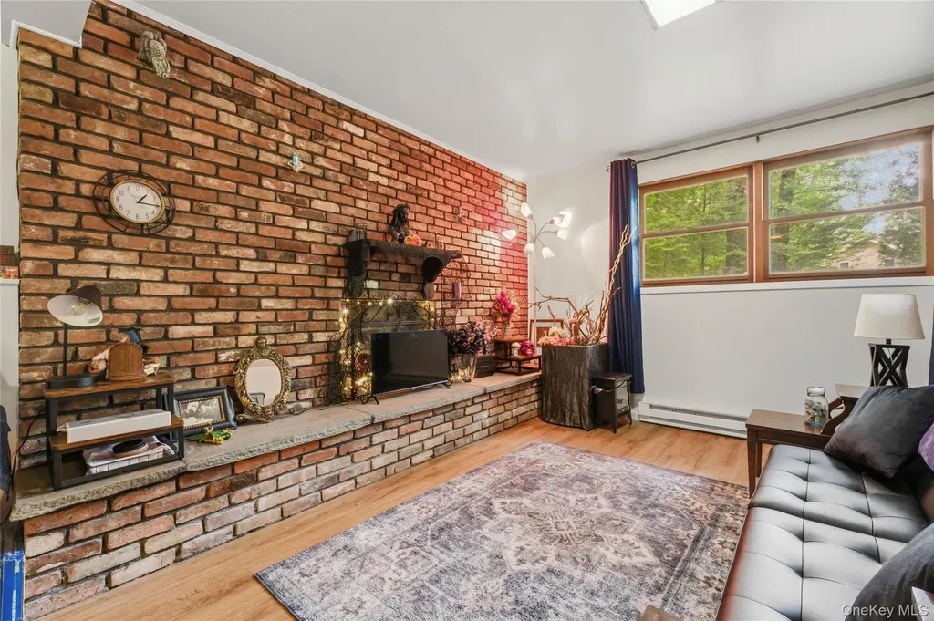 26 Maple Drive Mahopac NY 10541
