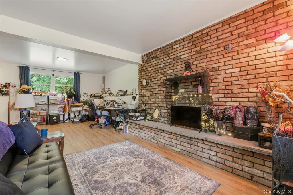 26 Maple Drive Mahopac NY 10541