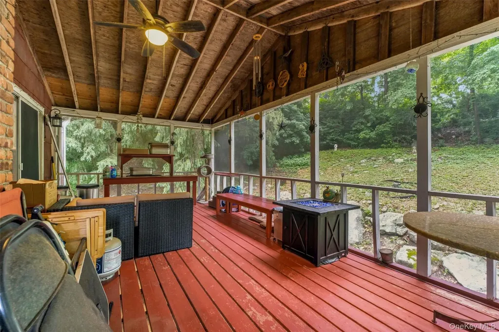 26 Maple Drive Mahopac NY 10541