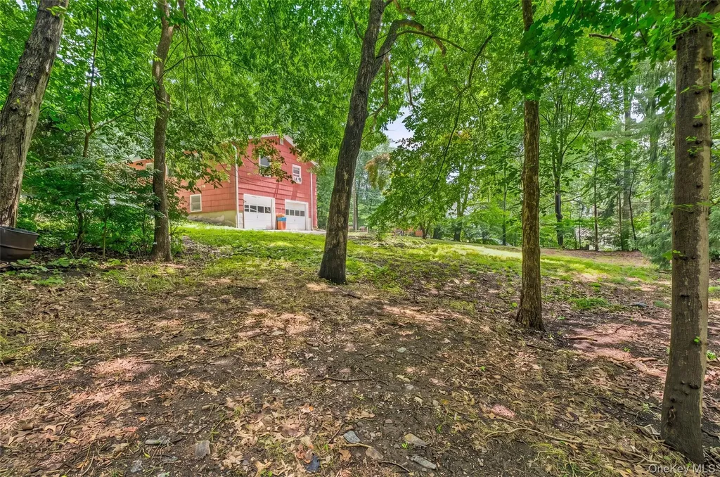 26 Maple Drive Mahopac NY 10541