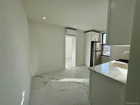 78-84 E Park Avenue Long Beach NY 11561