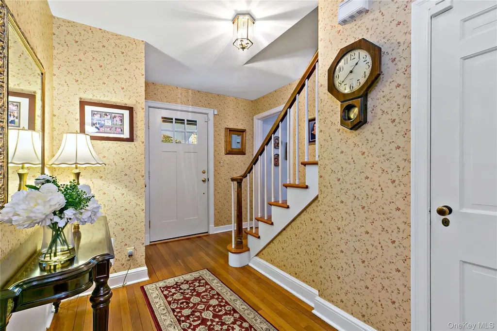 1050 Knollwood Road White Plains NY 10603
